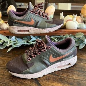 NIKE AIR MAX ZERO SE | VELVET BROWN & DUSTY PEACH LIKE NEW| size 7.5